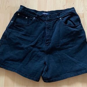 Vintage high waist shorts